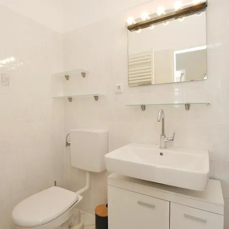 Apartman Jann-berghaus-strasse 20 1